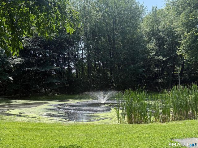 148 Mungertown Road, Madison, CT 06443