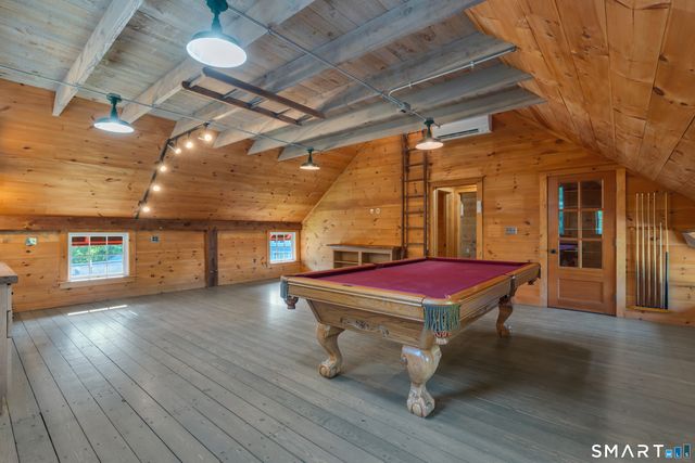 148 Mungertown Road, Madison, CT 06443