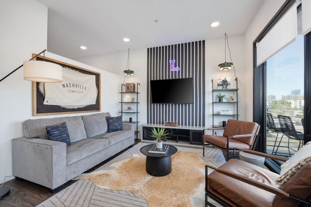 920 South St Apt 402, Nashville, TN 37203