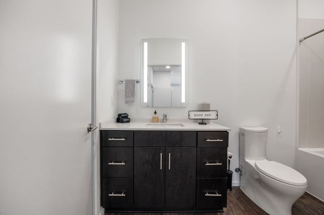 920 South St Apt 402, Nashville, TN 37203