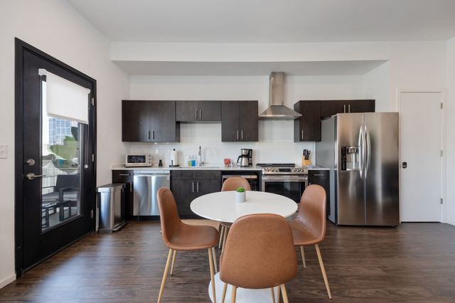 920 South St Apt 402, Nashville, TN 37203