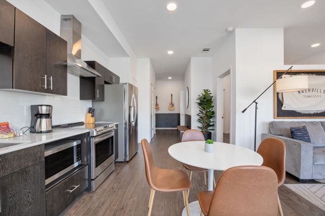 920 South St Apt 402, Nashville, TN 37203