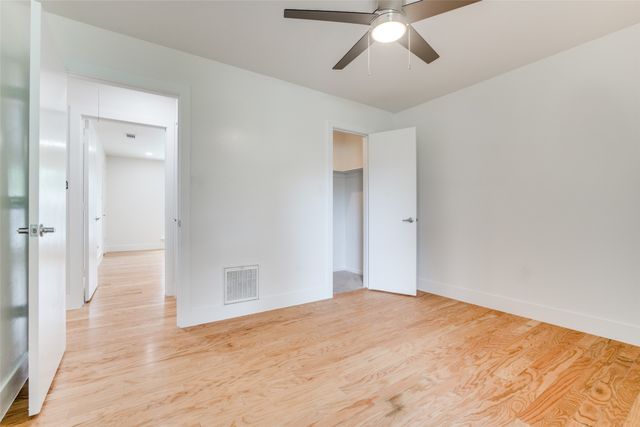 1323 Lark Lane, Lewisville, TX 75077