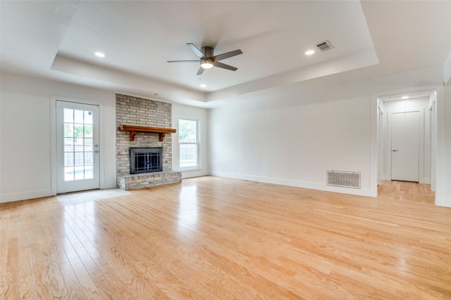 1323 Lark Lane, Lewisville, TX 75077