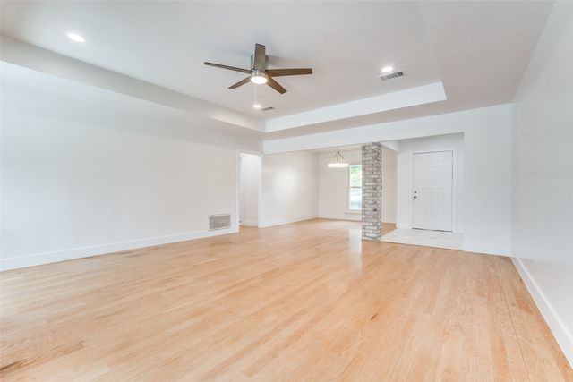 1323 Lark Lane, Lewisville, TX 75077