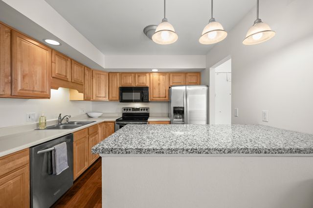 3622 Lake Shore Drive G12, St. Joseph City, MI 49085