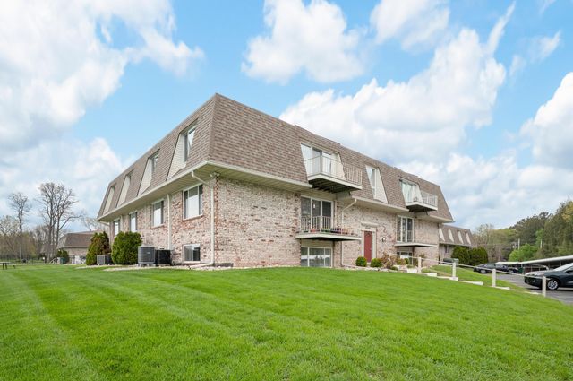 3622 Lake Shore Drive G12, St. Joseph City, MI 49085