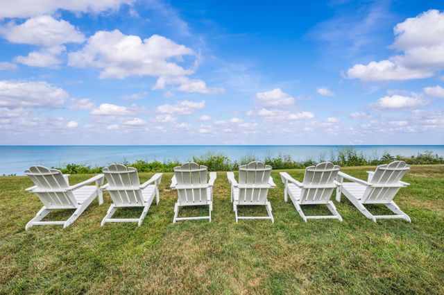 3622 Lake Shore Drive G12, St. Joseph City, MI 49085