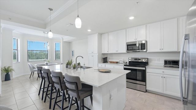 17810 GAWTHROP DRIVE 203, Lakewood Ranch, FL 34211