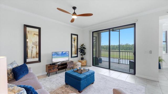 17810 GAWTHROP DRIVE 203, Lakewood Ranch, FL 34211
