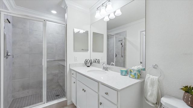 17810 GAWTHROP DRIVE 203, Lakewood Ranch, FL 34211