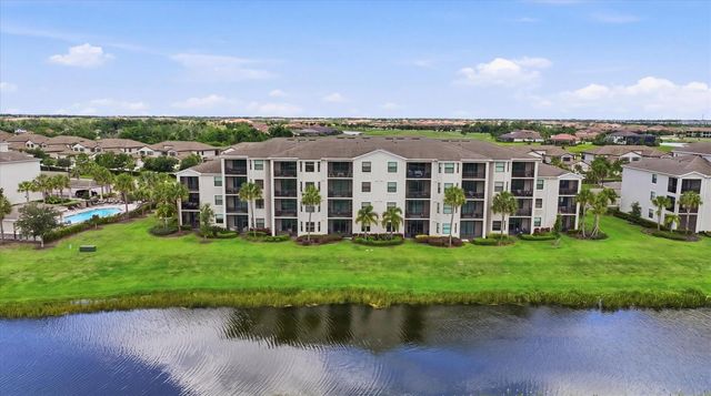 17810 GAWTHROP DRIVE 203, Lakewood Ranch, FL 34211