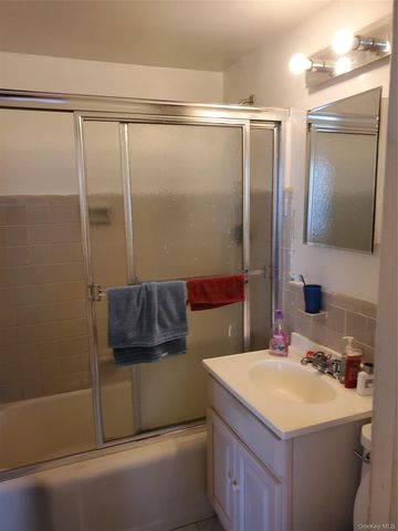 1 Fordham Hill Oval Road Court 14D, Bronx, NY 10468