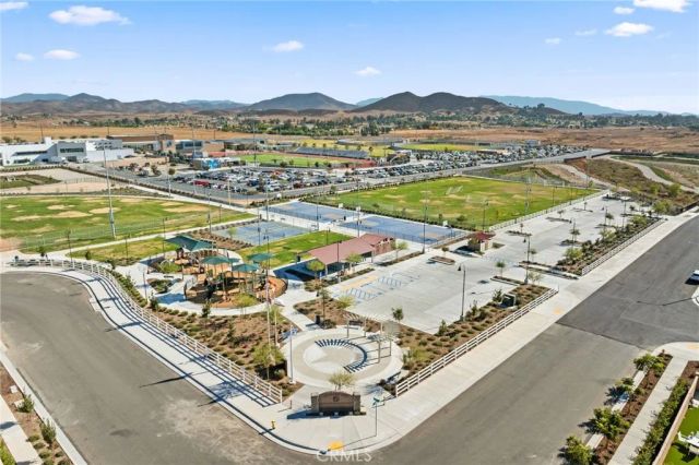 32085 Deardoff Street, Menifee, CA 92584