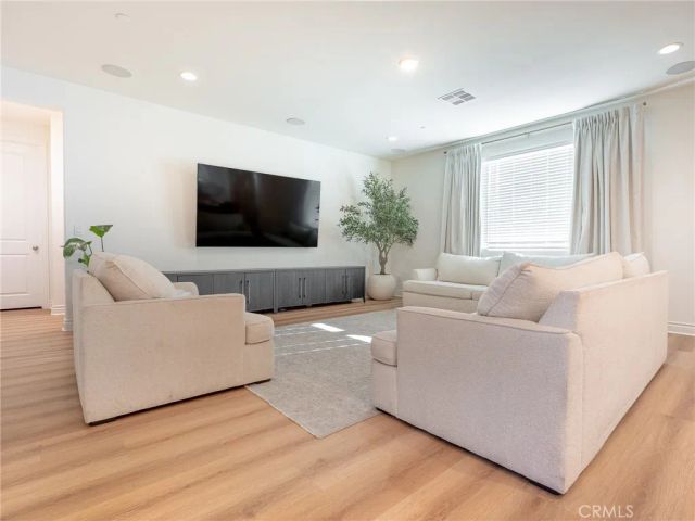 32085 Deardoff Street, Menifee, CA 92584