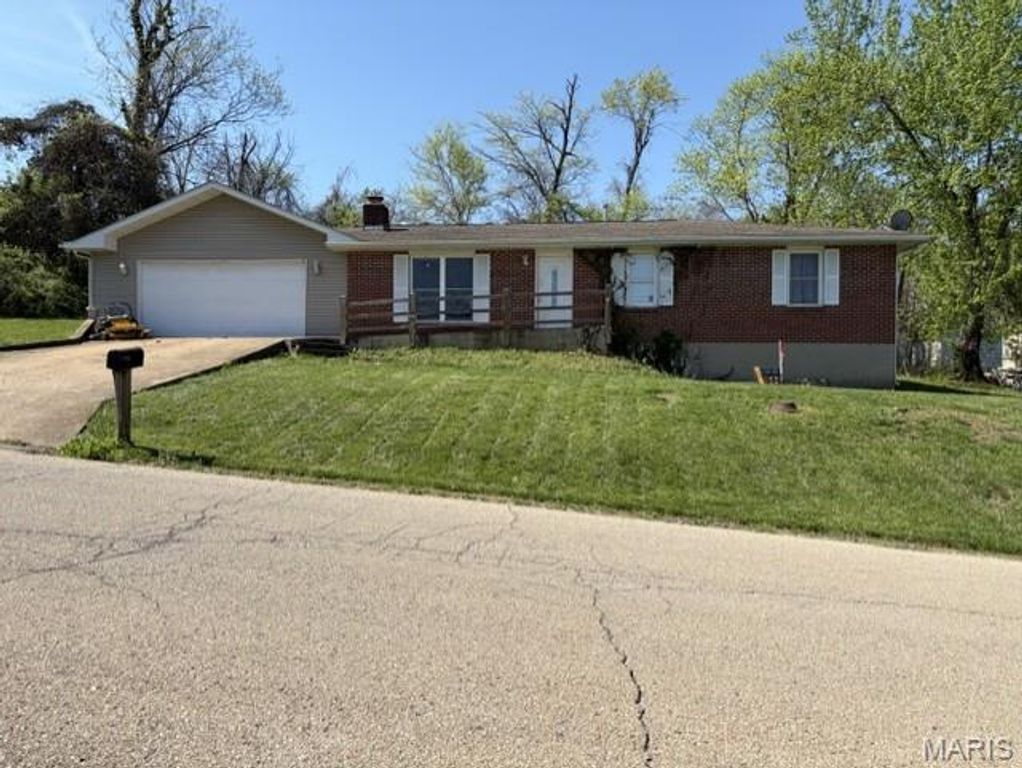 298 Nicholson Drive, Potosi, MO 63664