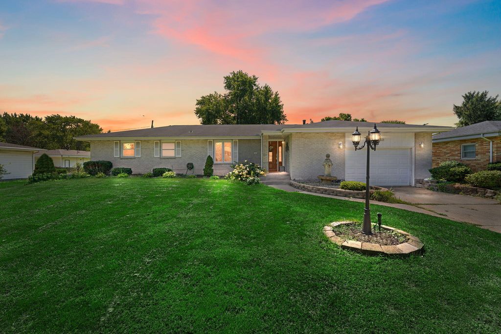 6363 Mulberry Avenue, Portage, IN 46368