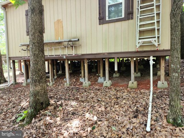 1152 MARYVALE LN, Petersburg, WV 26847
