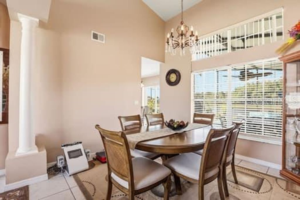 Image 12 of property listing at 1617 MAPLESTEAD COURT, Orlando, FL 32824