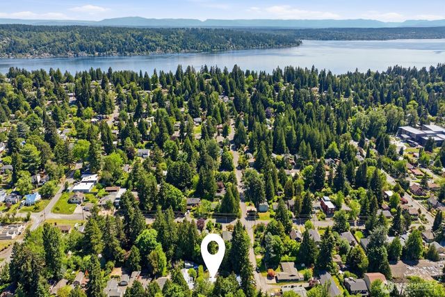 3544 NE 113th Street, Seattle, WA 98125