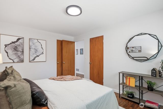 3544 NE 113th Street, Seattle, WA 98125