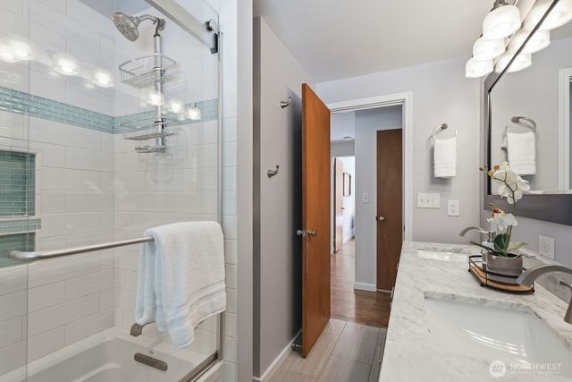 3544 NE 113th Street, Seattle, WA 98125