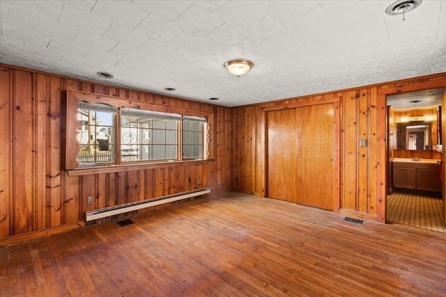 189 Kingsley Rd, Hull, MA 02045