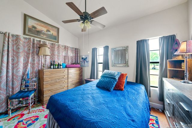 7307 New Sulphur Springs, San Antonio, TX 78263