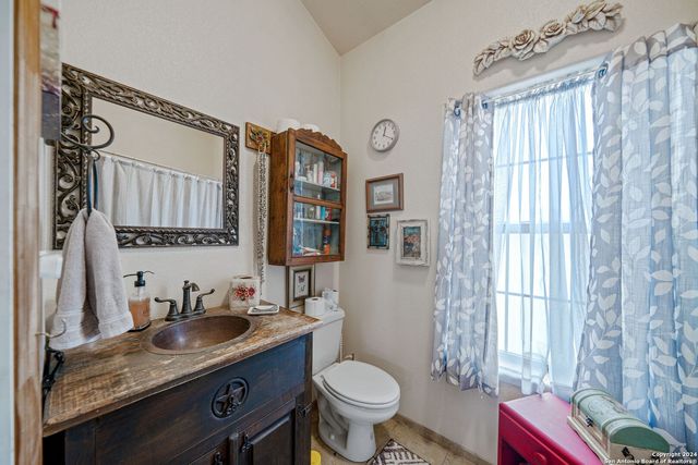 7307 New Sulphur Springs, San Antonio, TX 78263