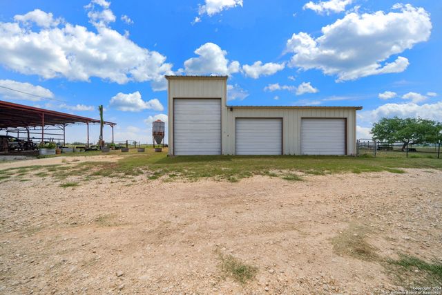 7307 New Sulphur Springs, San Antonio, TX 78263