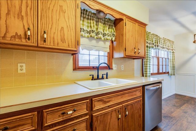 4543 S Martinson Ave, Wichita, KS 67217