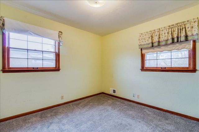 4543 S Martinson Ave, Wichita, KS 67217