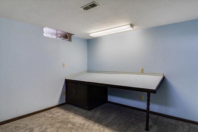 4543 S Martinson Ave, Wichita, KS 67217