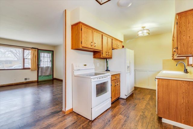 4543 S Martinson Ave, Wichita, KS 67217