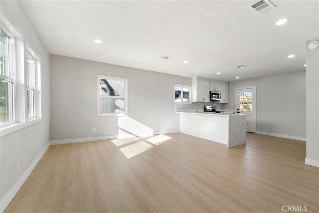 416 S Bedford, La Habra, CA 90631 — photo 2