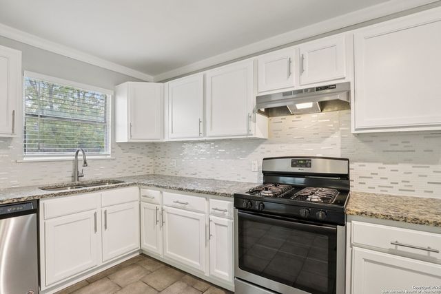 2207 Ramona, San Antonio, TX 78201