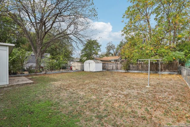 2207 Ramona, San Antonio, TX 78201