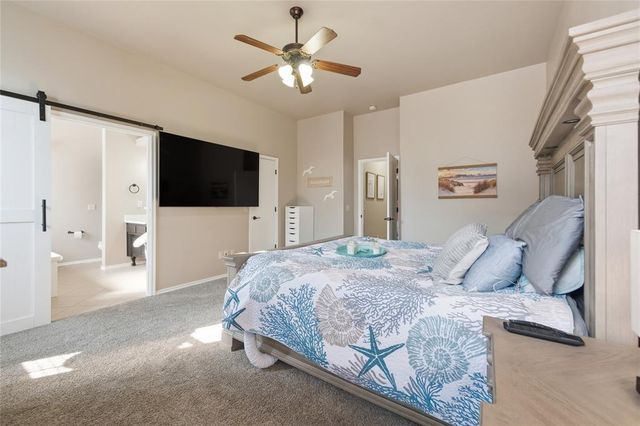 912 Preston Park Drive, Yukon, OK 73099