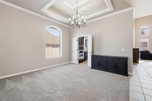 912 Preston Park Drive, Yukon, OK 73099