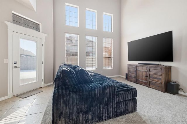 912 Preston Park Drive, Yukon, OK 73099