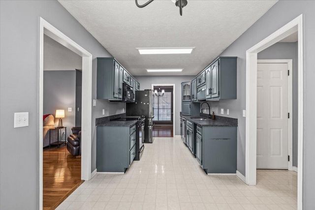 8715 Georgetown Trace Lane, Chattanooga, TN 37421