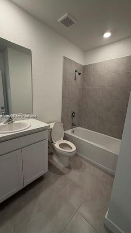 1302 NE 4th Ave 0, Florida City, FL 33034
