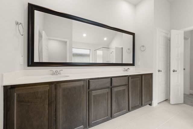 1076 Foxtail Drive, Justin, TX 76247