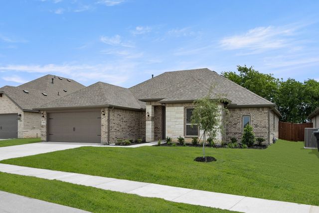 1076 Foxtail Drive, Justin, TX 76247