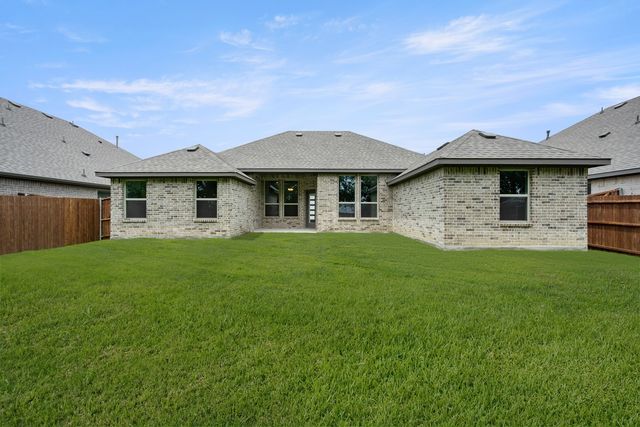1076 Foxtail Drive, Justin, TX 76247