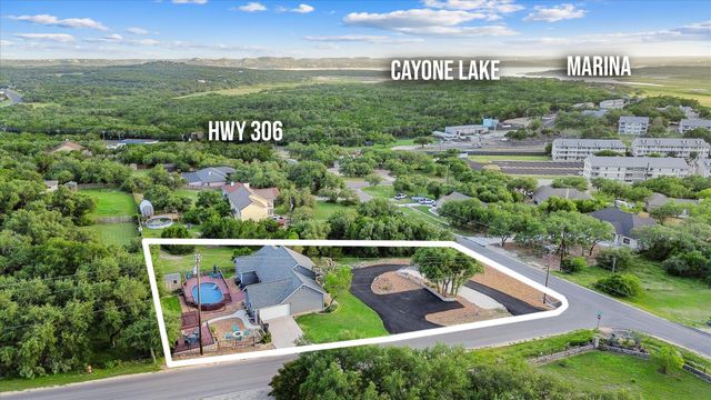 1170 Grand Pass, Canyon Lake, TX 78133
