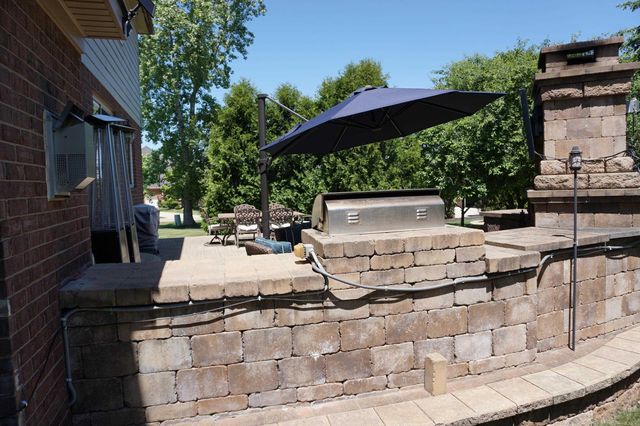 3526 Hawthorn Court, Oakland Twp, MI 48363