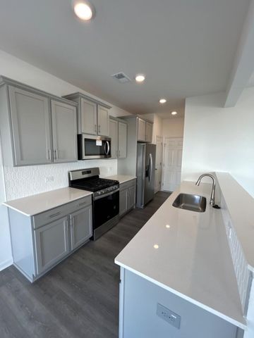 327 Surfbird Road, Summerville, SC 29486