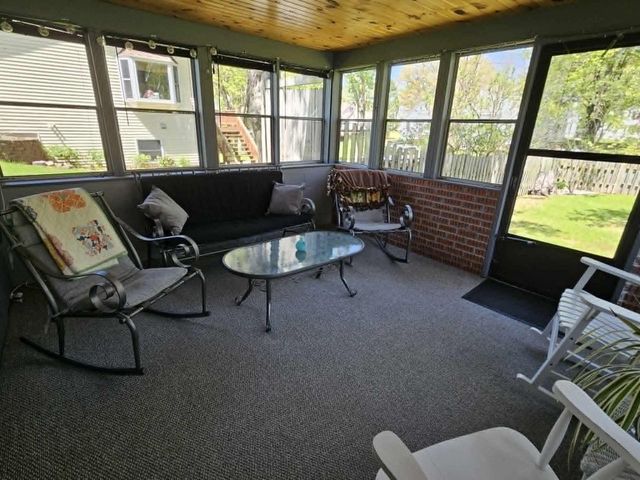 455 E ELLEFSON STREET, Iola, WI 54945