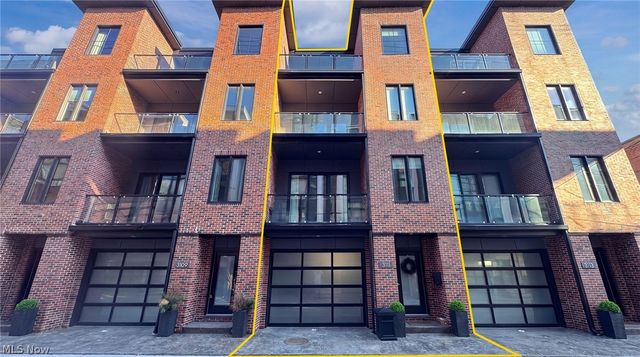 3111 Vine Court, Cleveland, OH 44113